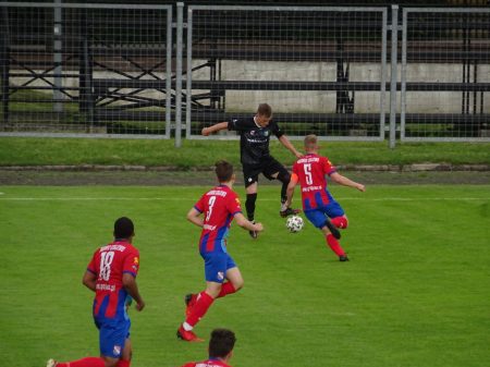 Tabela rundy wiosennej w 4. lidze podlaskiej. Komu służył wiosenny klimat?