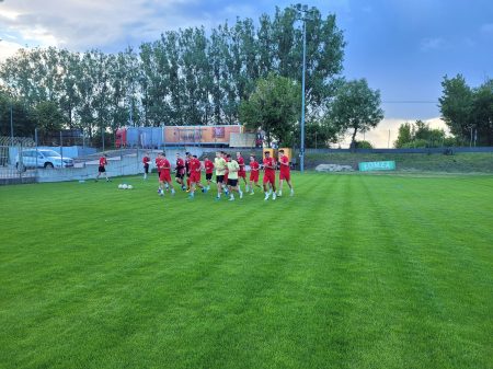 NIEOFICJALNIE: Znamy nazwisko nowego trenera ŁKS-u Łomża [ZDJĘCIE]