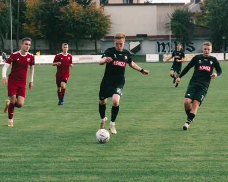 Co nas czeka na boiskach piłkarskich w weekend? [ZAPOWIEDŹ MECZÓW]
