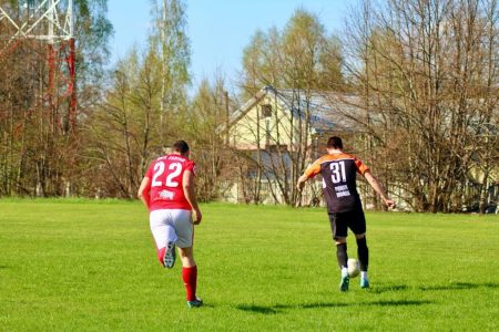 A KLASA: Kabaret w Goniądzu, pół ligi walczy o awans w trzeciej grupie [WYNIKI I TABELE]