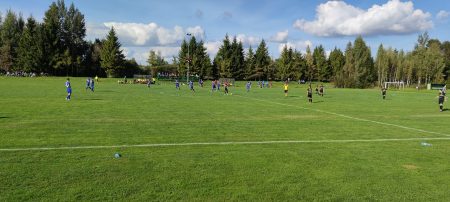 OKRĘGÓWKA: Turośnianka i Orzeł odskakują. Na podium LZS Krynki [WYNIKI I TABELA]