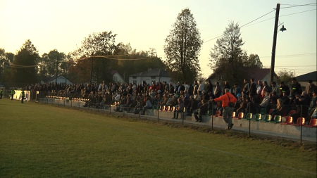 4. LIGA – derby, walka grupy pościgowej – zapowiedź kolejki