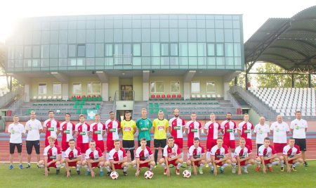 ŁKS zbiera na renowację sztandaru i otwiera sklep