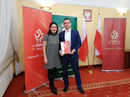 „Mieliśmy mnóstwo kibiców”. Łączy Nas Piłka pisze o Gryfie Gródek