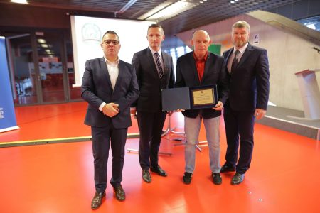 Cezary Łaski trenerem seniorów Włókniarza