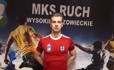 Zawodnik Podhala Nowy Targ w Ruchu Wysokie Mazowieckie