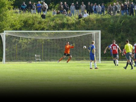 Ligi nie ma, ale czy można pyknąć sparing?