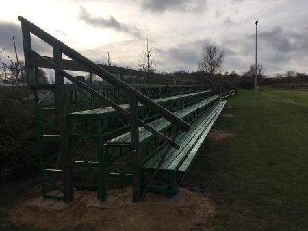 Nowe trybuny na stadionie w Krynkach!