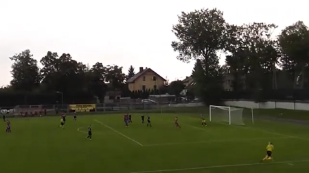 Ależ gol! Warmia się cieszy, bramkarz Michałowa zrozpaczony [WIDEO]