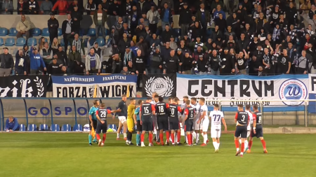 4. LIGA PODLASKA: Hity na remis, ścisk w tabeli [WYNIKI I TABELA]