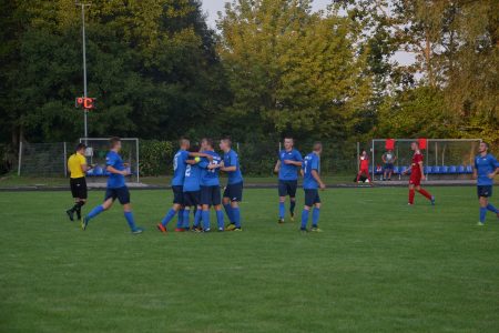 Zimowe sparingi: MKS Pogoń Łapy