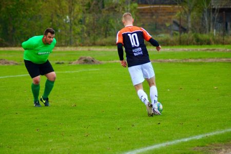 A klasa: tabela i wyniki po weekendowych meczach