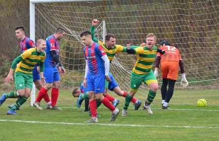 Okręgówka: derby dla Krynek, lider bezpieczny (WYNIKI I TABELA)