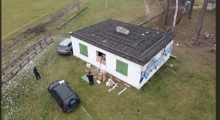 Rozpoczął się remont szatni na stadionie Turośnianki