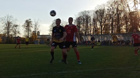 Każdy pamięta-liderem ligi Orlęta! Pogoń Hetmana za Pogonią. [WYNIKI I TABELA OKRĘGÓWKI]