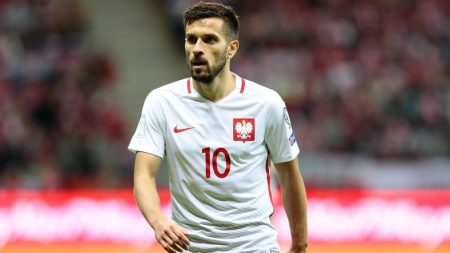 Maciej Makuszewski otworzył szkółkę piłkarską w Szczuczynie