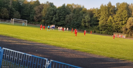 Piękni gol (kolejny) Piotra Hryniuka z Pogoni Łapy!