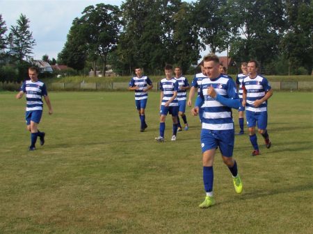 Bocian przegrywa walkowerem z Unią. Kontrowersyjna sytuacja