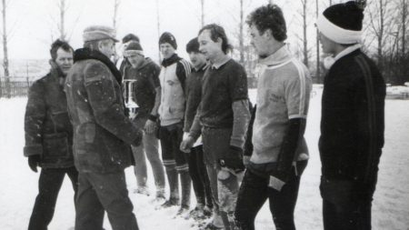 „Ustawiane mecze zraziły mnie do sportu” – rozmowa Lokalnej Piłki z kronikarzem Zbigniewem Dowlaszewiczem