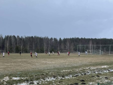 Przekładać – nie przekładać? Stawiski przełożyły, Gródek nie [TABELA OKRĘGÓWKI]