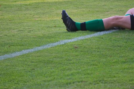 Ostatni piłkarski weekend w Podlaskiem. Gra okręgówka i A klasa [TERMINARZ/TABELE]