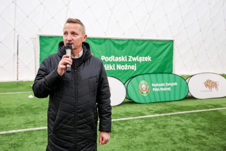 Świąteczne granie w nowym wydaniu. Podlaski ZPN Cup pod balonem