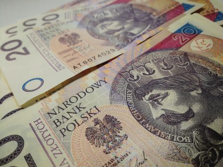 Tak WYDAJE się kasę w okręgówce. Ludziom WYDAJE się inaczej…