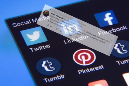 One way tweet and… – FELIETON