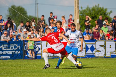KEEZA A KLASA PODLASKA: Pionier nie wykorzystał szansy, Hetman Tykocin w okręgówce!